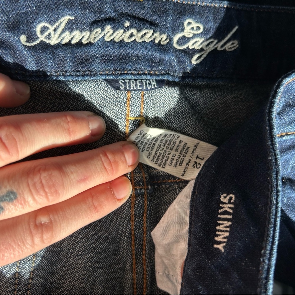 American Eagle Outfitters Blue Slim Jeans Classic Style denim with pockets - Picture 5 of 5